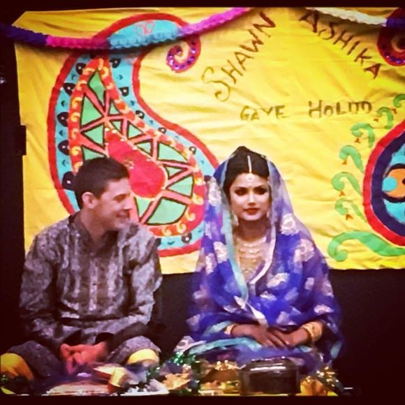 Meet your Posher, A - Picture 1 of 1